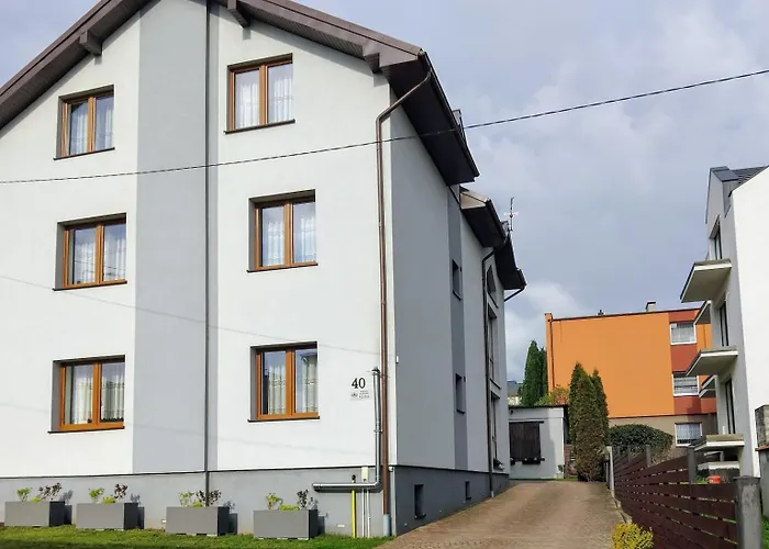 Pod Zaglem Pokoje Goscinne